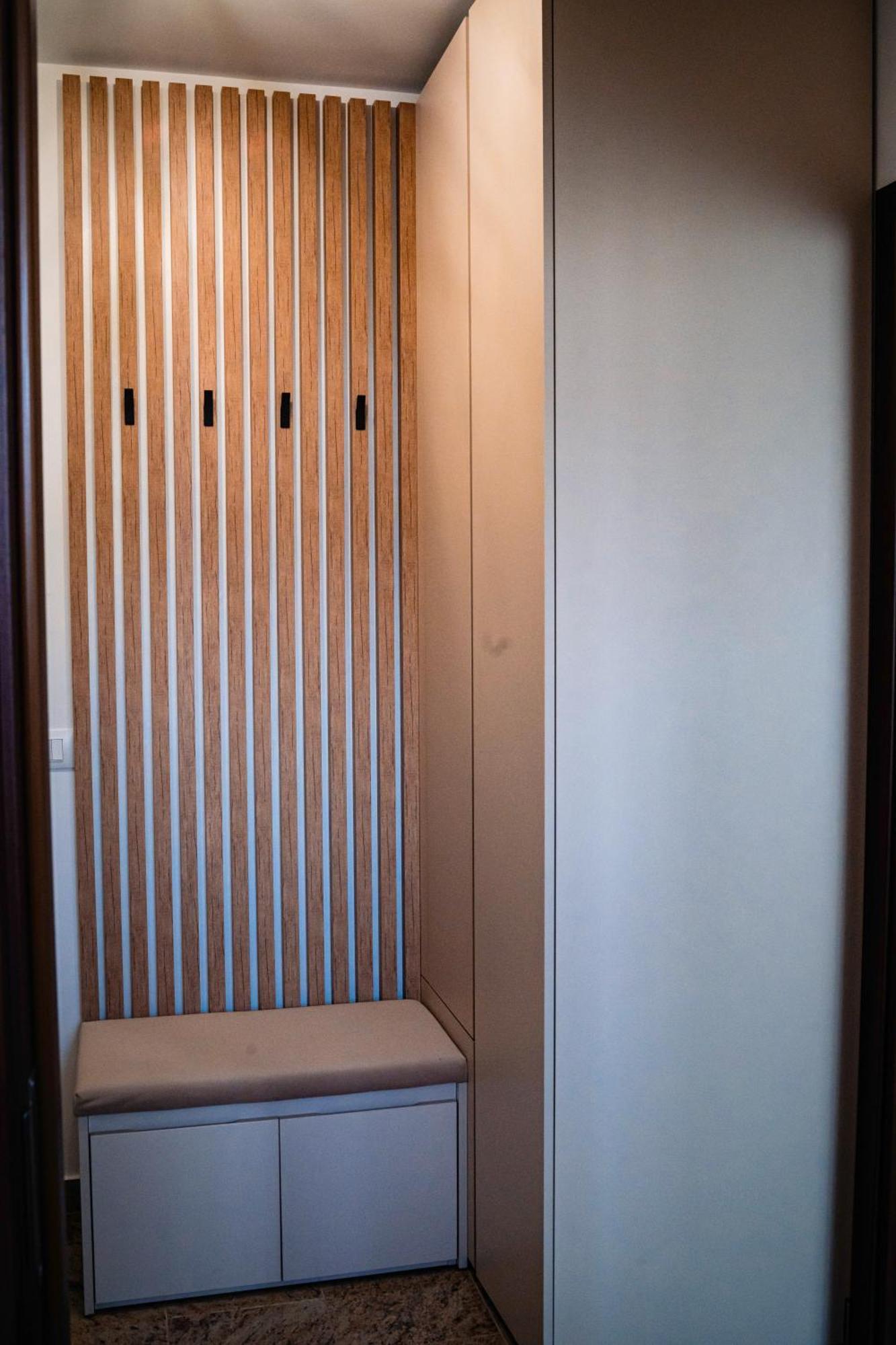 Râmnicu Vâlcea Downtown Apartment מראה חיצוני תמונה