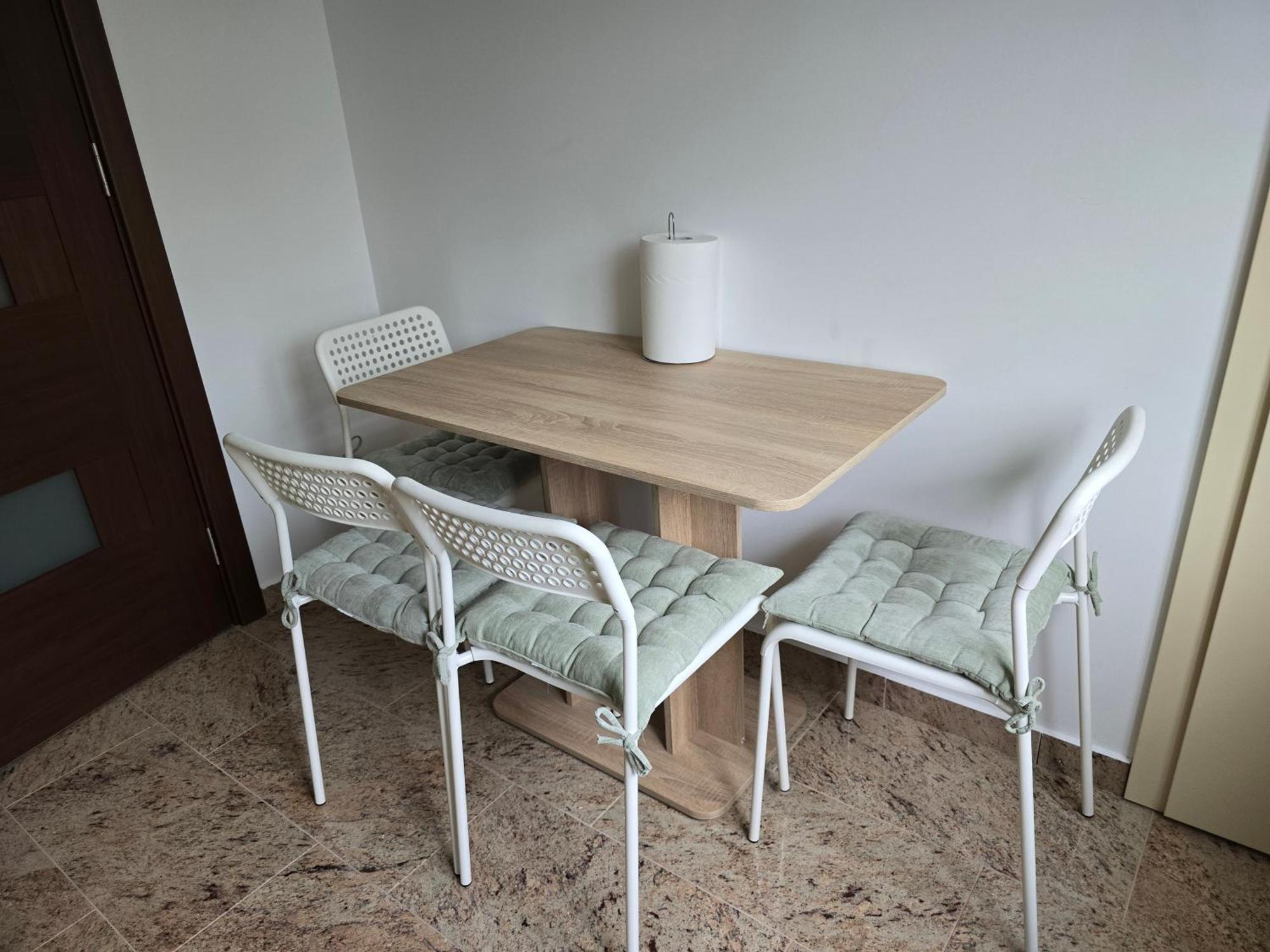 Râmnicu Vâlcea Downtown Apartment מראה חיצוני תמונה